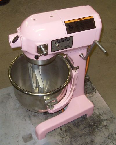 Hobart 20 qt Mixer with bowl, paddle, dough hook &amp; whip 115 volt 1/2 hp