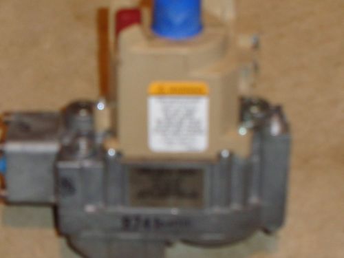 Honeywell dual standing pilot gas valve vr8300a4508 for sale