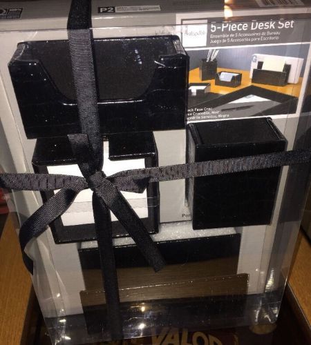 Realspace Black Faux Croc desk set 5 piece New In Gift Box