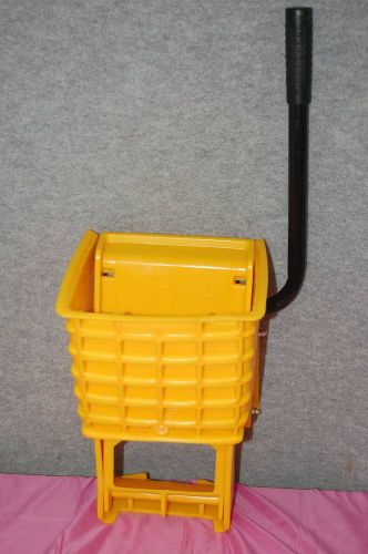 Side Press Mop &#034;WRINGER ONLY&#034; in Yellow  (#L2543)