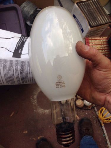 400 Watt Mercury Vapor Light Bulb Used