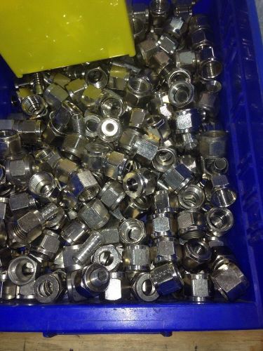 Mixed Lot 3/8 Swivel Nuts And Nipples
