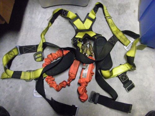 Guardian Fall Protection Harness w/Shock Absorber Lanyard (5Z)