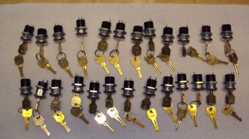 Olso Brand Key Switches (25 Count)  Olso Brand
