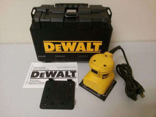 Dewalt dw411k 2-amp palm grip 1/4 sheet sander (used) for sale