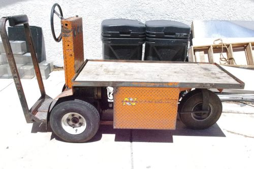 stock chaser / electric utility cart  /  Cushman  /  Taylor Dunn