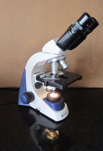 microscope unico G380
