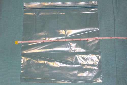 Lot Of 500 New Clear Zip Bags, 11.5 x 10.5, Comes in 25 Bundles Of 20 Bags Each