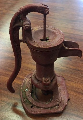 Old Vintage Barns MFG. Co. Mansfield Ohio Hand Water Well Pump
