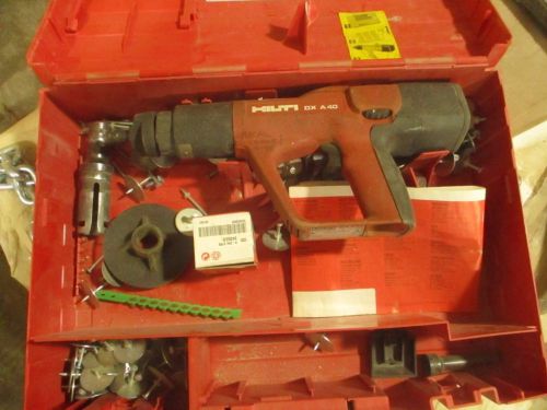 HILTI DX A40 POWDER ACTUATED NAIL STUD GUN FRAMING WORKS FINE W/ EXTRA