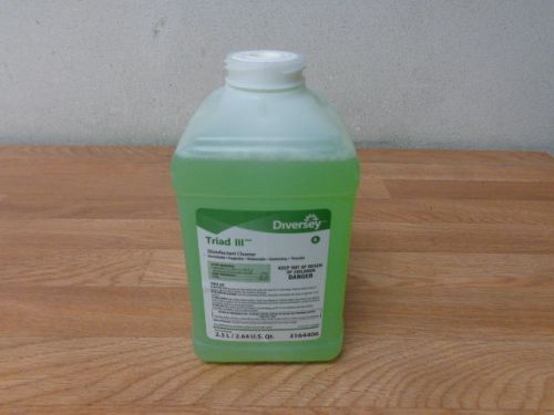 NEW Diversey Triad 6 2.5L/2.64 U.S QT Disinfectant Cleaner Free Shipping !