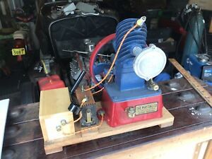 Maytag Magneto Upright Gas Engine Hit &amp; Miss Red &amp; Blue