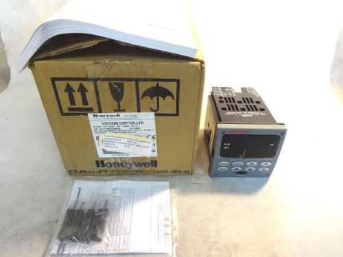 New honeywell udc2500 dc2500-e0-0l00-100-10000-e0-0 temperature controller for sale