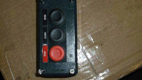 Xal d321s1h7 open close stop pushbutton station schneider electric harmony for sale