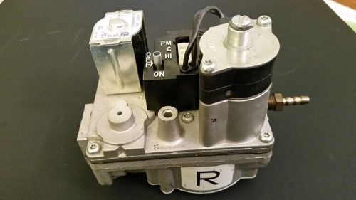 USED White Rodgers Furnace Manifold Gas Valve  36J54-202  VAL09031