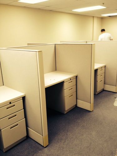 ***LOT OF 6 TELEMARKETERS/CALL CENTER CUBICLES by HOWARTH PREMISE***