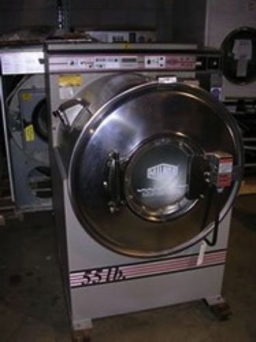 MILNOR WASHER EXTRACTOR