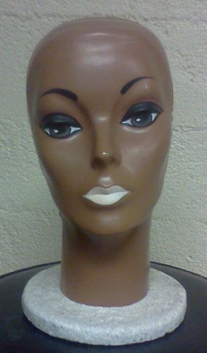 Black Face Female Manikin Head (2-per Set)