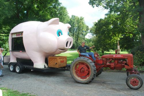 Concession - food unit - one pink pig (one of a kind ) for sale