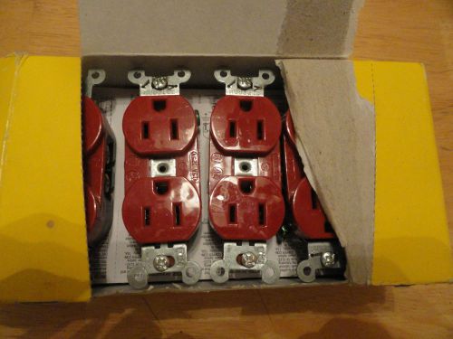 BOX OF (10) HUBBELL CR5252RED SMOOTH FACE RECEPTACLES 15A/125V 2P/3W GROUNDING