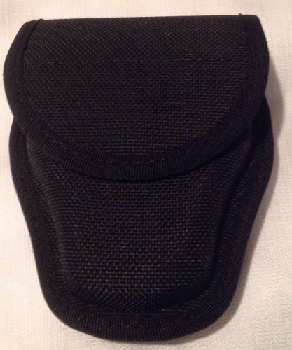 Bianchi 18190 AccuMold Hidden Snap Covered Nylon Cuff Case For Belts Up To 2.25&#034;