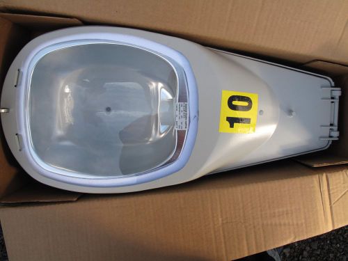 Cobra head street lights  - american electric - 100 watt - hps - barn light for sale