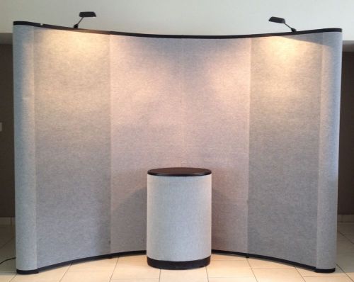 PopUp Exhibit Booth by Nomadic Display