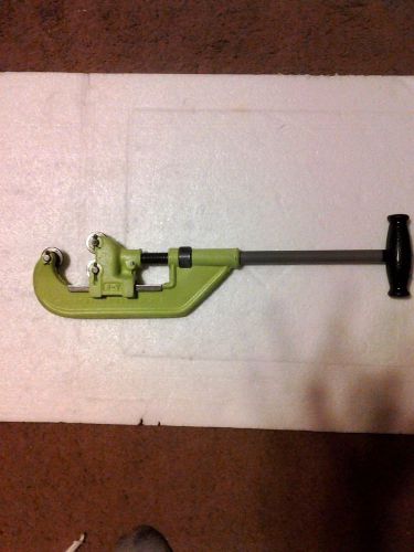 ARMSTRONG LIME GREEN pipe cutter
