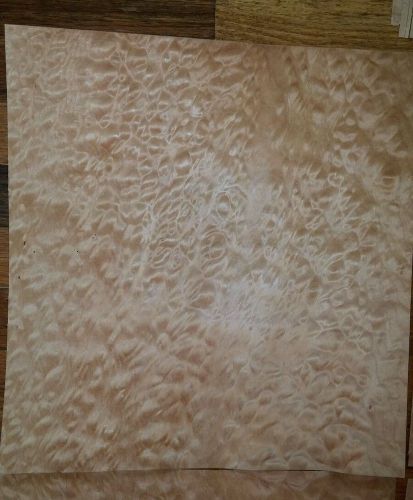 4 buckled pieces quilted maple wood veneer 15&#034; x 15.7&#034; &amp; 1/42 Luthier pillowed