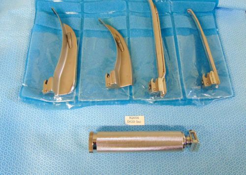 Lot Of 4 Laryngoscope Blades With Handle-Sun Med &amp; Standard Good Condition S2056