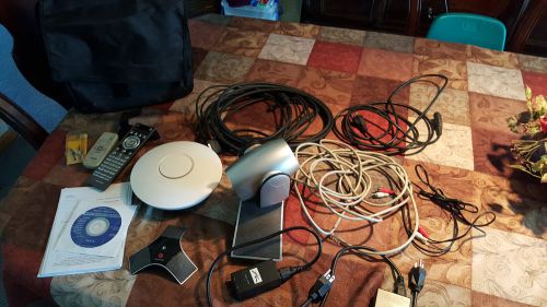 Polycom HDX 7000 w Eagle eye and extras great condition