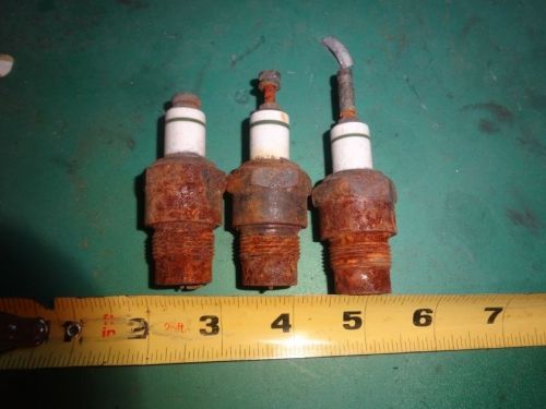 Lot of antique sparkplugs White w green stripe model T ford A hit miss