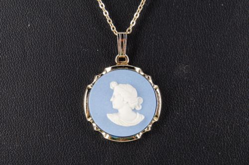 NEW Auth WEDGWOOD Jasper Pendant Top Necklace Blue Free Shipping 517k04