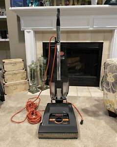 Hoover Conquest C1800-010 Commercial Vacuum Cleaner Works HTF