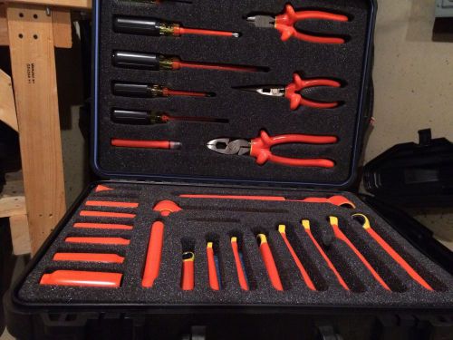 Cementex its-mb430 arc flash tool set retails for over $1800!! for sale