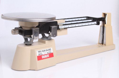 Ohaus triple beam balance scales ( 700 2610g / 800 series 5lb. 2.oz. ) for sale