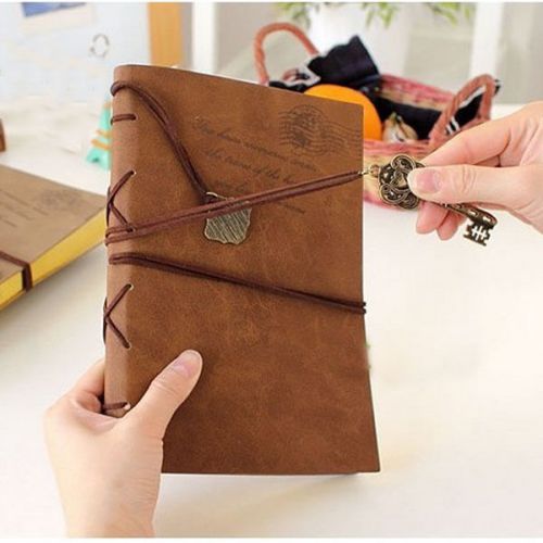 320 Pages Retro  Classic Notebook Diary Leather Book Travel Journal Random Color