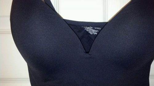 Victoria&#039;s secret black ipex cami tank/bra top 36d shapewear layering shirt for sale