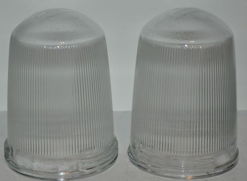 Pair of CROUSE HINDS 1685 Heat and Impact Resistant Glass Lamp Globes Light