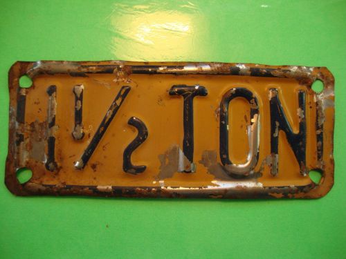 Vtg  Advertising Accessory Chevy, Ford, Mopar 1-1/2 T License Plate Tag Topper