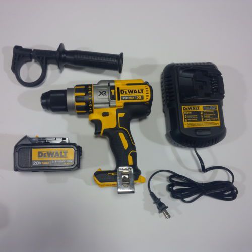 New dewalt dcd995 20v xr brushless hammer drill,1 dcb200 battery,charger 20 volt for sale