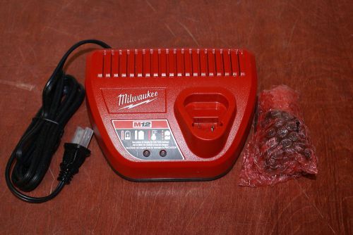 Milwaukee M12 12V 12 Volt Red Lithium Charger 48-59-2401 Ion Battery 48-11-2401