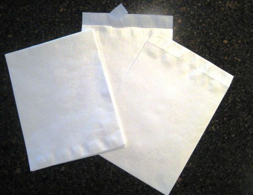 30 Tyvek Envelopes Self Seal mailers 10x13 inches White 14lb. spunbound olefin