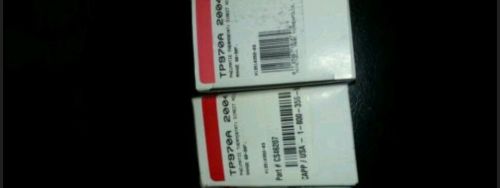 Honeywell pneumatic thermostat  lot of 4 tp970a2004
