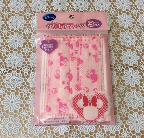 Disney Minnie mouse fashionable hygiene surgical mask for children made in Japan