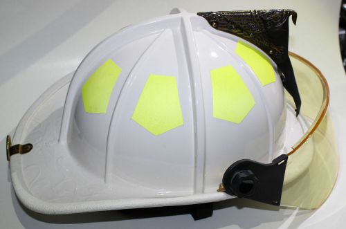 Firefighter helmet bullard ust traditional in great condition! look! for sale