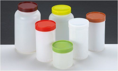 Paderno World Cuisine 1-Quart Plastic Storage Canister, Orange Cap