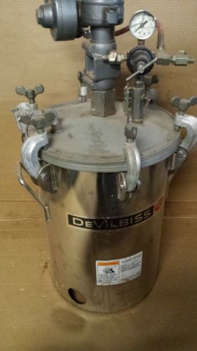 Lagrange/ DeVilbiss Paint Pot &amp; Air Pump  (Large)