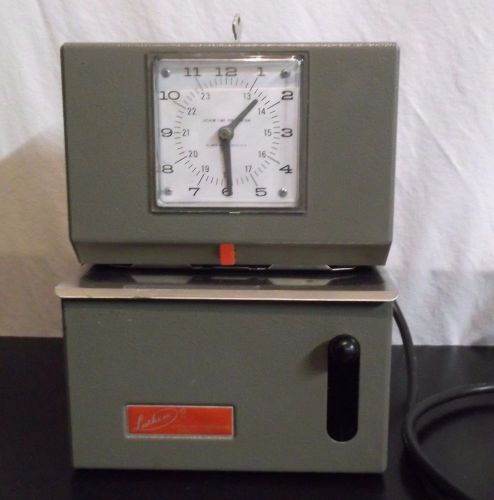 Lathem Model 2121 Heavy Duty Mechanical Time Clock With Key