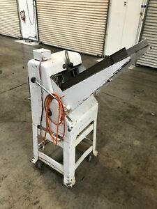 Oliver Bread Slicer - 3/4&#034; Slices Bakery Equipment- Used, Working Condition OBO